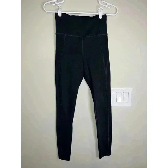SOLD Girlfriend Collective leggings size small - Picture 1 of 8